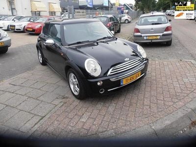 Occasion Mini Cooper Pepper 90 PK (66 kW) 2005 Zwart Hatchback