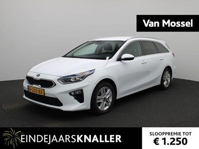 Wit Gebruikt 2021 Kia Ceed Hatchback | € 17.900 (Eerlijke prijs)