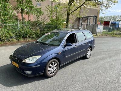 tweedehands Ford Focus Wagon 1.6-16V Futura