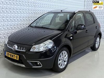 Zwart (metallic) Occasion 2011 Fiat Sedici Emotion SUV | € 3.999 (Super prijs)