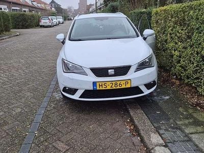 Wit Occasion 2016 Seat Ibiza ST Style Stationwagen | € 8.200 (Iets duurder)