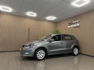 Grijs Gebruikt 2013 VW Polo Comfortline Hatchback | € 8.170 (Eerlijke prijs)