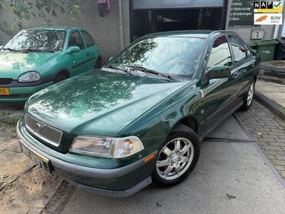 Volvo S40