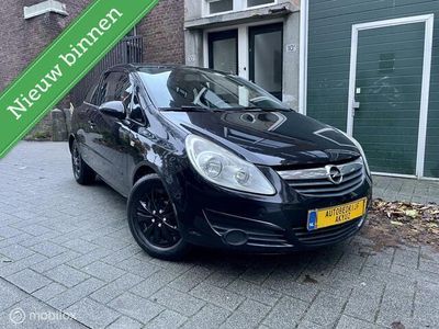 tweedehands Opel Corsa 1.4-16V Cosmo | Airco | Met APK