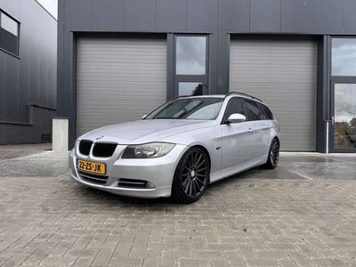 BMW 335