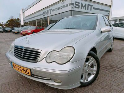 Mercedes C240