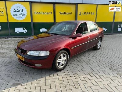 Gebruikt 1998 Opel Vectra | € 1.795