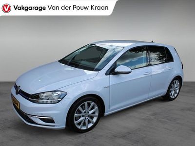 Wit Gebruikt 2019 VW Golf VII Highline Hatchback | € 20.390 (Eerlijke prijs)