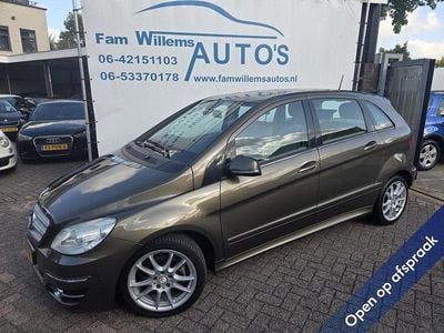 Mercedes B200