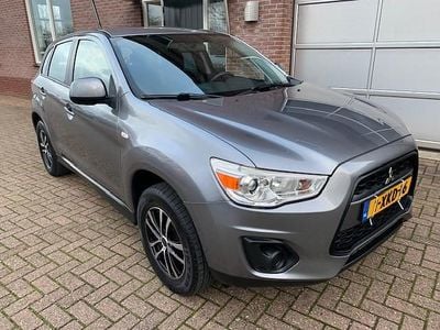 Grijs (metallic) Gebruikt 2014 Mitsubishi ASX SUV | € 9.150 (Goede deal)