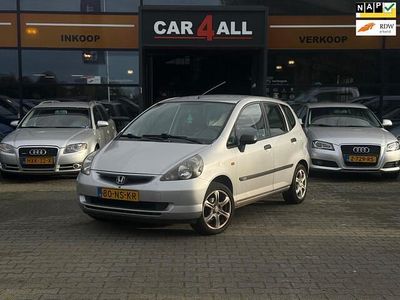 Grijs Gebruikt 2004 Honda Jazz S Hatchback | € 2.450 (Eerlijke prijs)