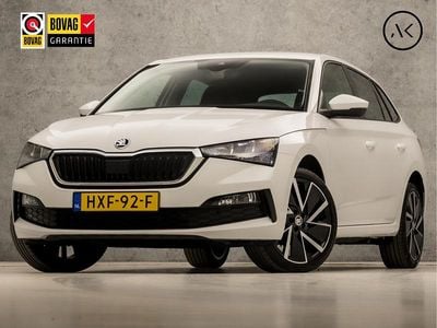 Wit Gebruikt 2023 Skoda Scala SportLine Hatchback | € 18.445 (Iets duurder)