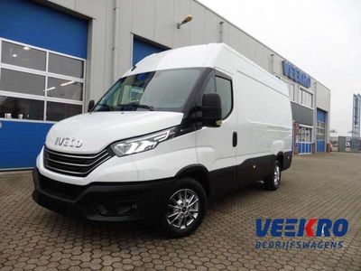 tweedehands Iveco Daily 3500Kg 160PK automaat. UIT VOORRAAD LEVERBAAR!