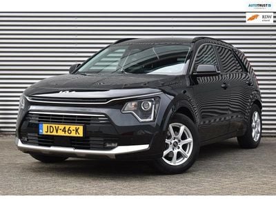 Zwart Gebruikt 2023 Kia Niro SUV | € 27.950 (Goede deal)