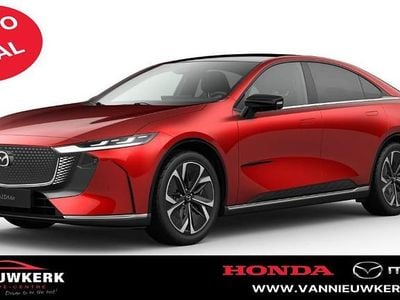 Rood Nieuw 2025 Mazda 6e Takumi-Line Hatchback | € 45.900 (Eerlijke prijs)