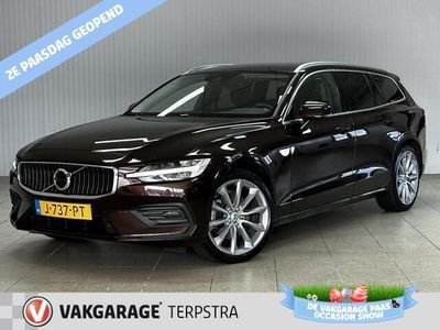 tweedehands Volvo V60 2.0 T4 Inscription /Polestar Engineered!! /AUTOMAAT! /211PK! /LED Koplampen! /Trekhaak /19"LMV /Camera! /Apple + Android /Navi /Climat /Adaptive Cruise /Elek. pakket /Bluetooth /Extra getint glas /Dakrails,