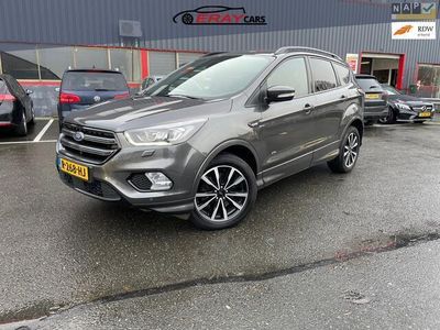 Grijs Gebruikt 2019 Ford Kuga ST-Line SUV | € 17.999 (Eerlijke prijs)