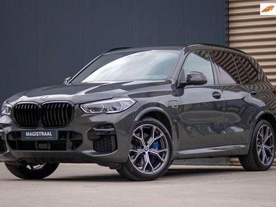 Grijs Occasion 2022 BMW X5 Executive SUV | € 67.450 (Goede deal)