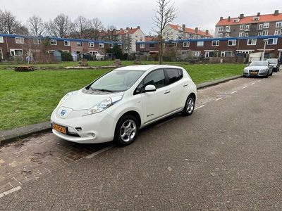 tweedehands Nissan Leaf Base 24 kWh extra accu 209km 2000euro subsidie mog