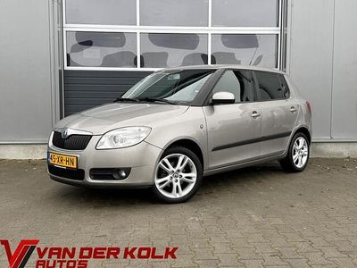Beige Gebruikt 2007 Skoda Fabia Elegance Hatchback | € 3.885 (Eerlijke prijs)