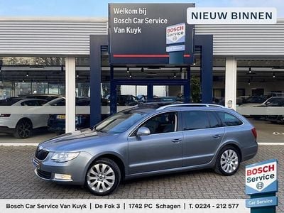 Occasion Skoda Superb Business Line 200 PK (147 kW) 2011 Grijs Stationwagen