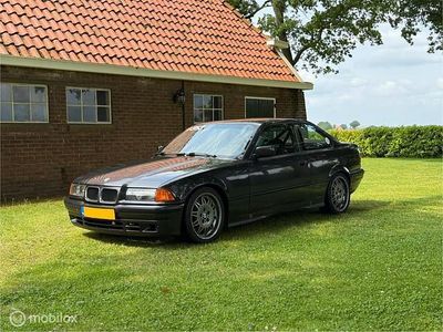 Zwart Gebruikt 1992 BMW 328 Sport Line Coupé | € 14.950
