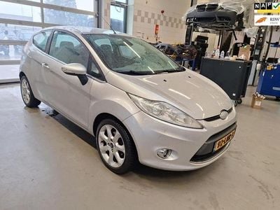 Grijs Occasion 2010 Ford Fiesta Titanium Hatchback | € 2.695 (Eerlijke prijs)