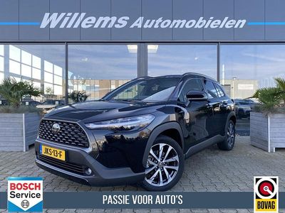 Zwart Occasion 2025 Toyota Corolla Cross Style SUV | € 39.500 (Eerlijke prijs)