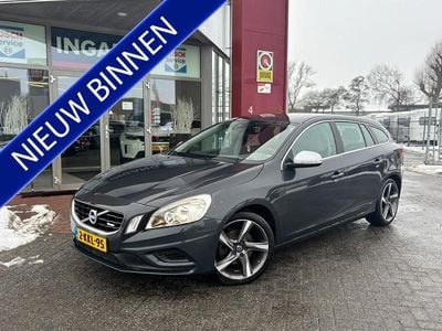 Grijs Gebruikt 2013 Volvo V60 R-Design Stationwagen | € 10.950 (Duur)