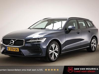Blauw Occasion 2020 Volvo V60 Momentum Stationwagen | € 25.900 (Eerlijke prijs)