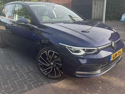 Blauw Occasion 2021 VW Golf VIII Style Stationwagen | € 23.500 (Eerlijke prijs)