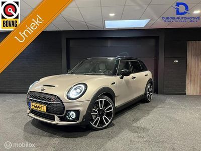 Grijs Occasion 2022 Mini Cooper Clubman Stationwagen | € 34.940 (Iets duurder)