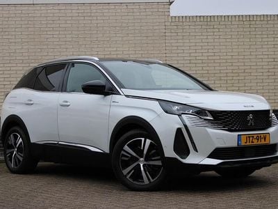 Wit (metallic) Occasion 2023 Peugeot 3008 GTi SUV | € 26.900 (Goede deal)