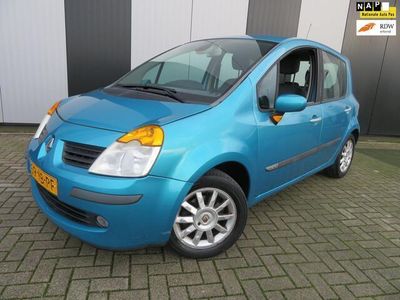 tweedehands Renault Modus 1.6-16V Privilège Luxe
