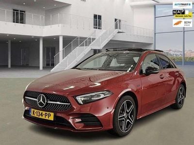 Rood Gebruikt 2021 Mercedes A250 Business Sedan | € 19.999 (Super prijs)