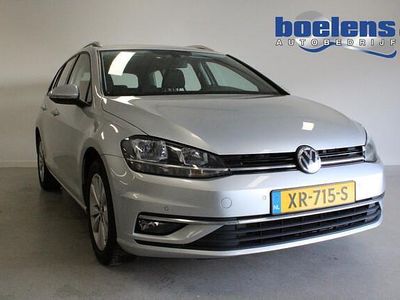 Grijs (metallic) Gebruikt 2019 VW Golf VII Comfortline Stationwagen | € 14.643 (Eerlijke prijs)