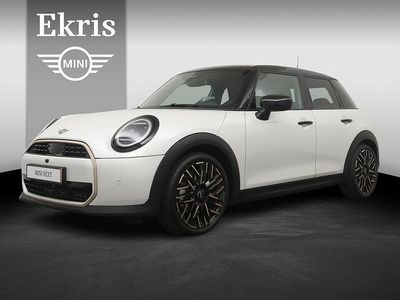 Nieuw Mini Cooper Favoured 114 kW (156 PK) 2026 Wit Hatchback