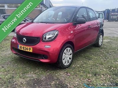 Rood Occasion 2016 Smart ForFour Prime Hatchback | € 3.450 (Goede deal)