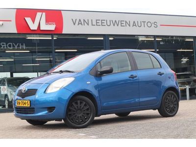 tweedehands Toyota Yaris 1.0 VVTi Spirit | Airco | Boekjes + Sleutels | APK