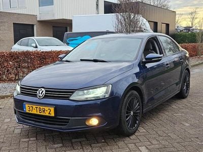 Blauw Gebruikt 2012 VW Jetta Comfortline Sedan | € 3.850 (Goede deal)