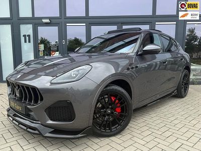 Grijs (metallic) Gebruikt 2023 Maserati Grecale GT SUV | € 69.000