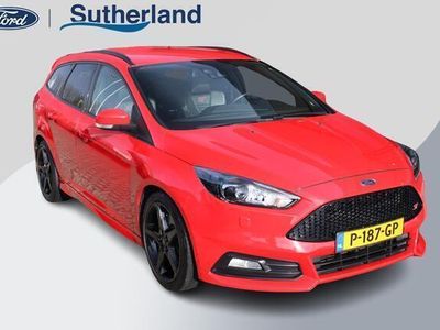 tweedehands Ford Focus Wagon 2.0 ST-3 250pk | VOL! | Xenon | Volledig leder | Stoelverwar