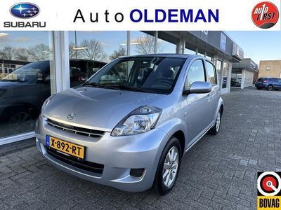 tweedehands Daihatsu Sirion 2 1.3-16V Prestige AUT 4WD AUTOMAAT!!! AIRCO,LICHTMETAAL!!