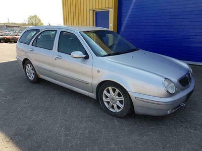 tweedehands Lancia Lybra SW 2.4 JTD LX