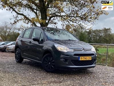 Grijs Gebruikt 2014 Citroën C3 Attraction Hatchback | € 5.450 (Eerlijke prijs)