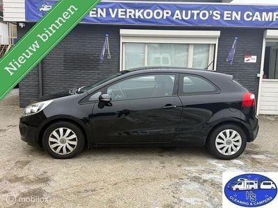 Occasion Kia Rio 75 PK (55 kW) 2013 Zwart Hatchback