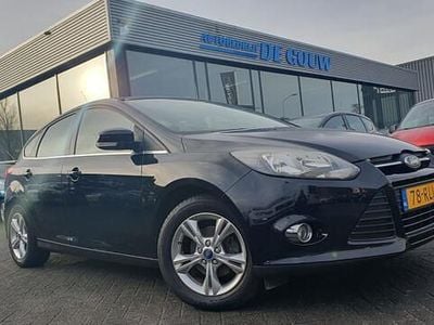 Zwart Gebruikt 2011 Ford Focus Trend Hatchback | € 4.999 (Goede deal)