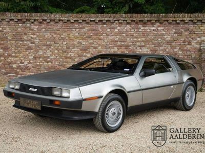 De Lorean DMC-12