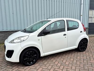 Occasion Peugeot 107 68 PK (50 kW) 2013 Wit Hatchback