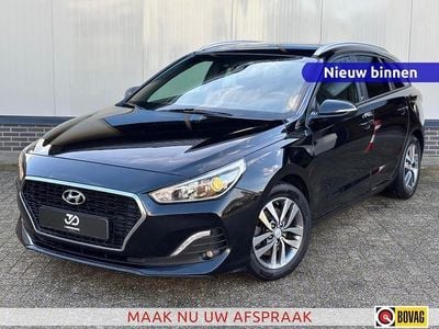 Zwart Gebruikt 2018 Hyundai i30 Premium Stationwagen | € 15.490 (Eerlijke prijs)